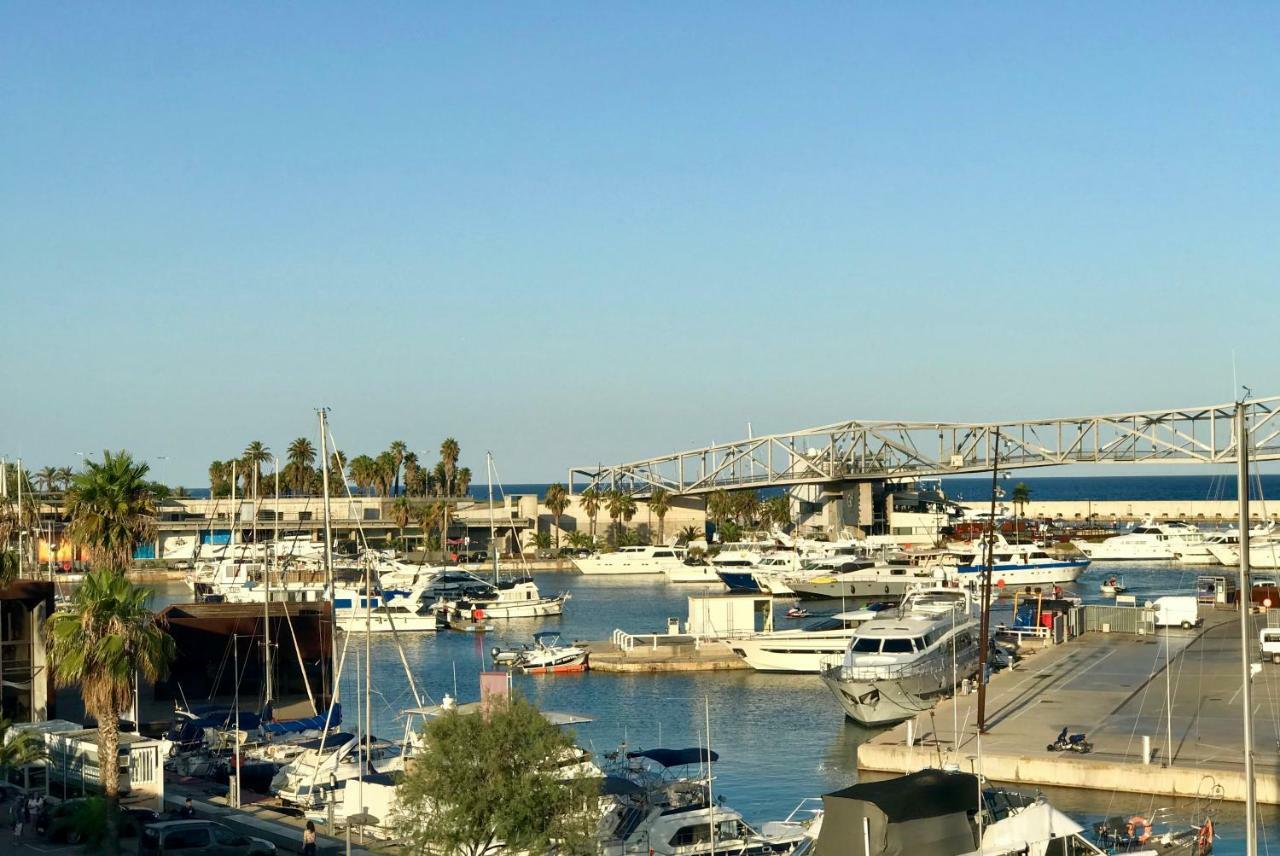Yacht Experience Barcelona Hotel Sant Adria de Besos Exterior photo
